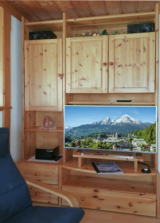 FeWo 1 Wohnzimmerschrank  Haus Frechen